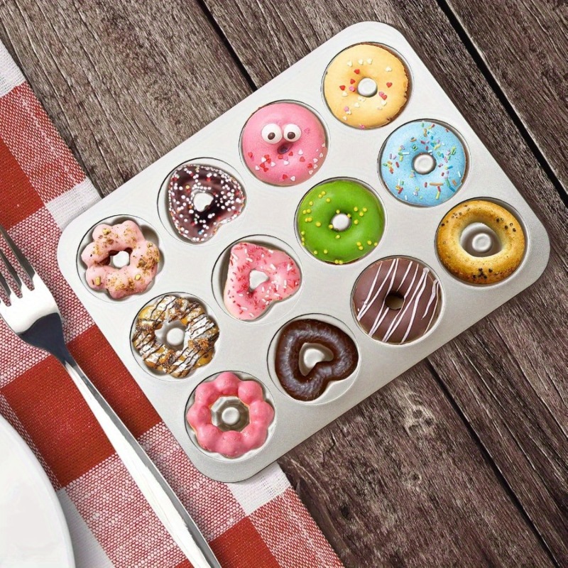 Kitchen Baking Essentials - Forma para Donuts de 12 Cavidades